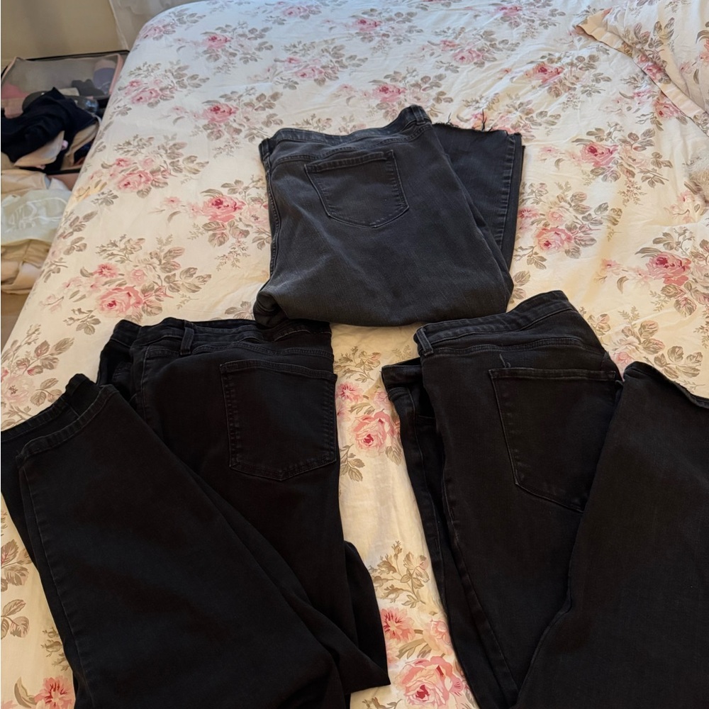 Women's Black Jeans